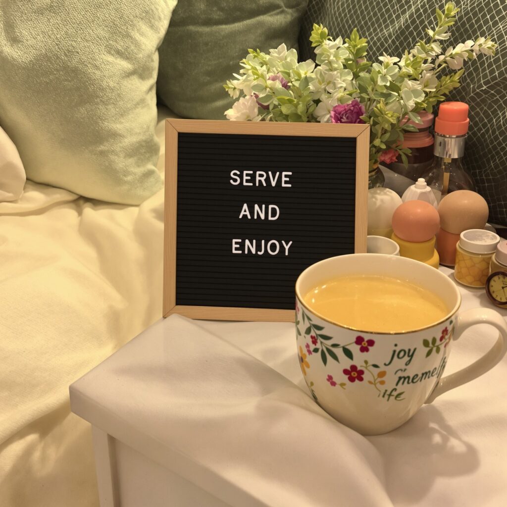 How to Make a Golden Milk Smoothie for Sleep: Step-by-Step (Homemade recipe)
